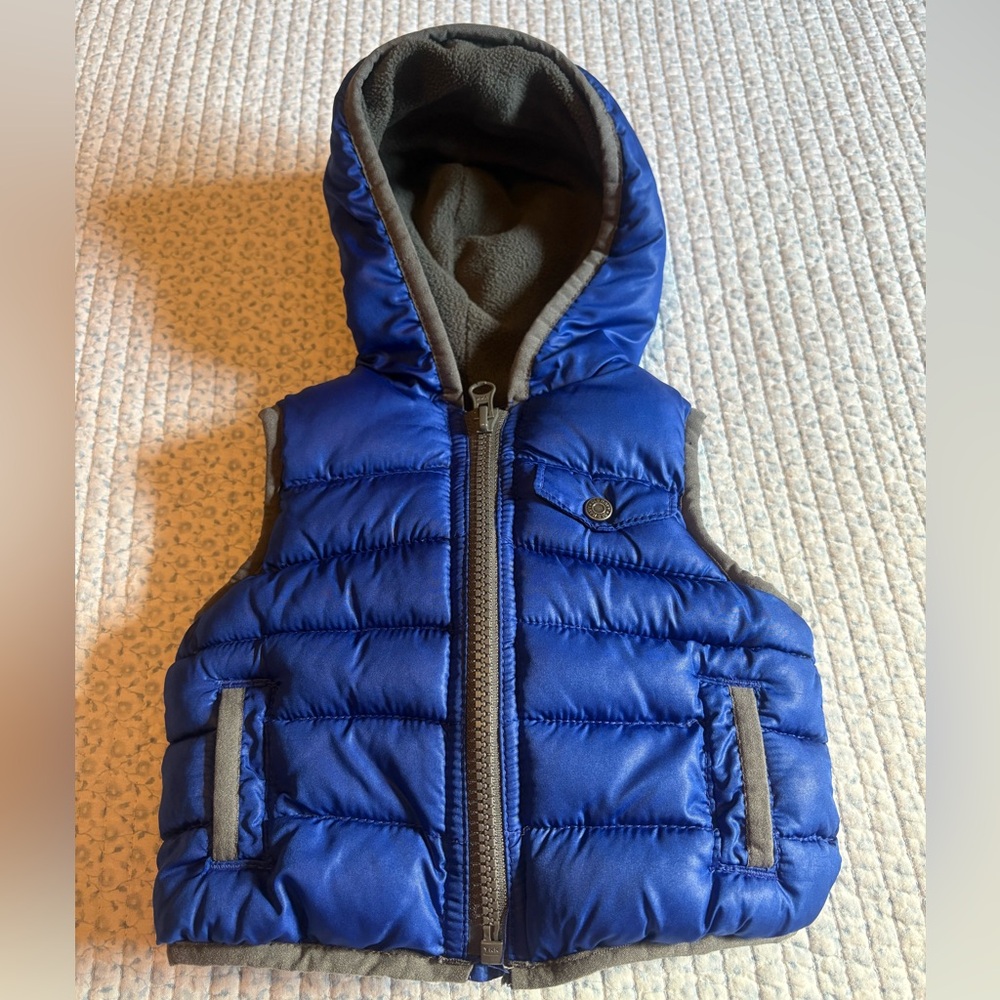 Old Navy Lined Puffer Vest